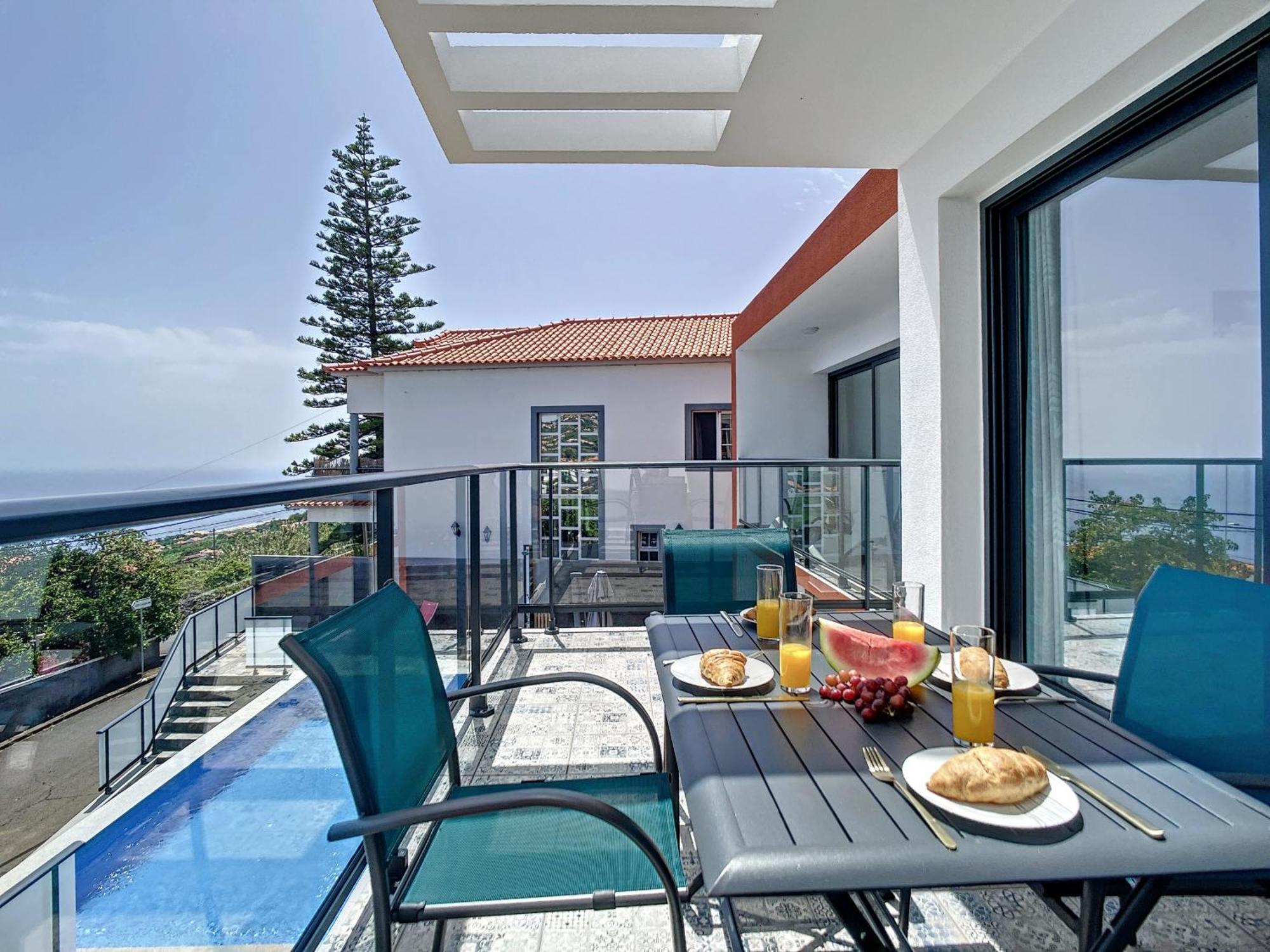 Casa Teixeira By Atlantic Holiday Estreito Da Calheta Exterior foto